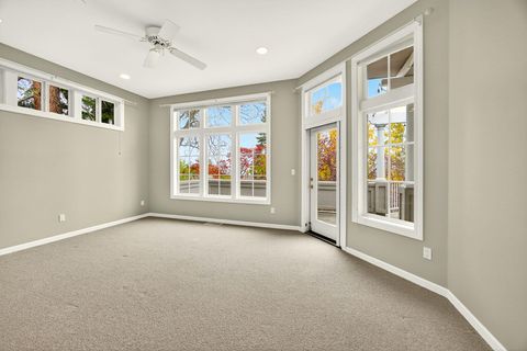 Tiny photo for 575 Auburn Street, Ashland, OR 97520 (MLS # 220211956)