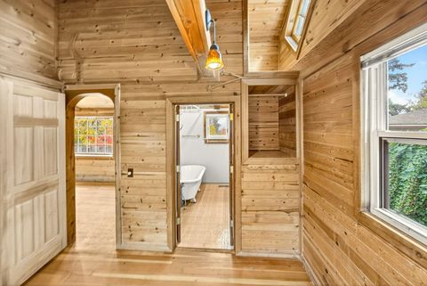 Tiny photo for 575 Auburn Street, Ashland, OR 97520 (MLS # 220211956)