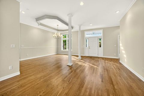 Tiny photo for 575 Auburn Street, Ashland, OR 97520 (MLS # 220211956)