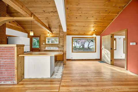 Tiny photo for 575 Auburn Street, Ashland, OR 97520 (MLS # 220211956)