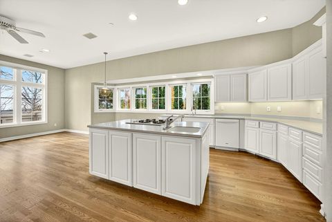 Tiny photo for 575 Auburn Street, Ashland, OR 97520 (MLS # 220211956)