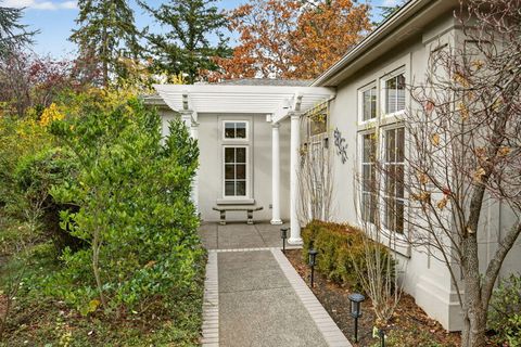 Tiny photo for 575 Auburn Street, Ashland, OR 97520 (MLS # 220211956)