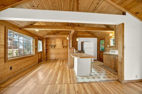 Tiny photo for 575 Auburn Street, Ashland, OR 97520 (MLS # 220211956)