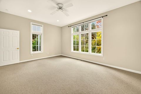 Tiny photo for 575 Auburn Street, Ashland, OR 97520 (MLS # 220211956)