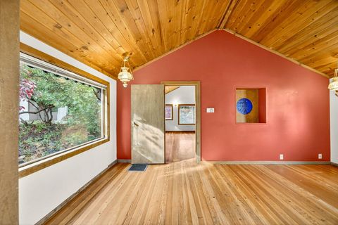 Tiny photo for 575 Auburn Street, Ashland, OR 97520 (MLS # 220211956)