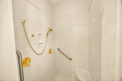 Tiny photo for 575 Auburn Street, Ashland, OR 97520 (MLS # 220211956)