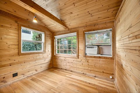 Tiny photo for 575 Auburn Street, Ashland, OR 97520 (MLS # 220211956)