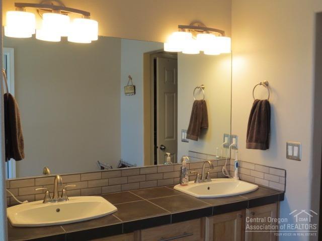 Arrowhead - Residential