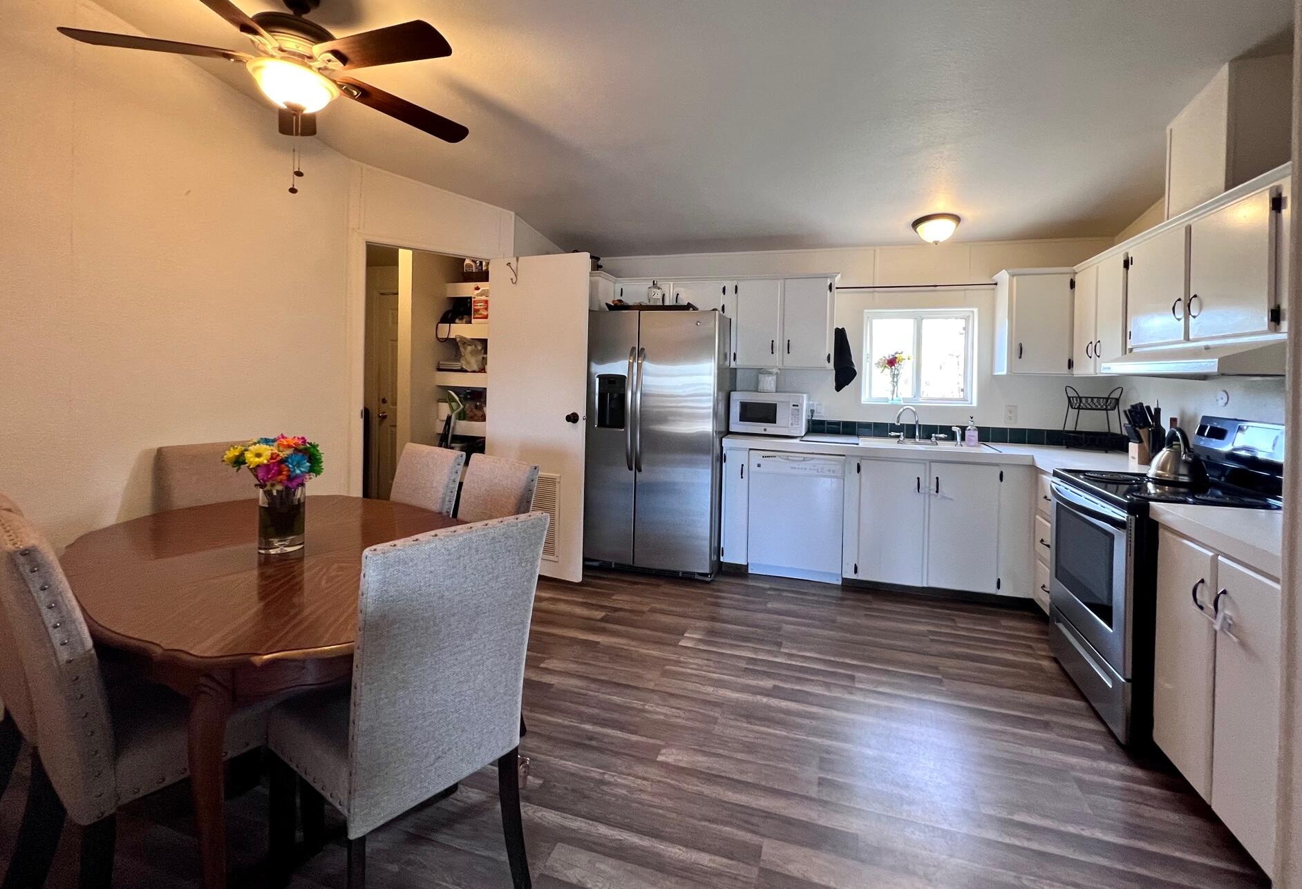 Round Lake Estates - Residential