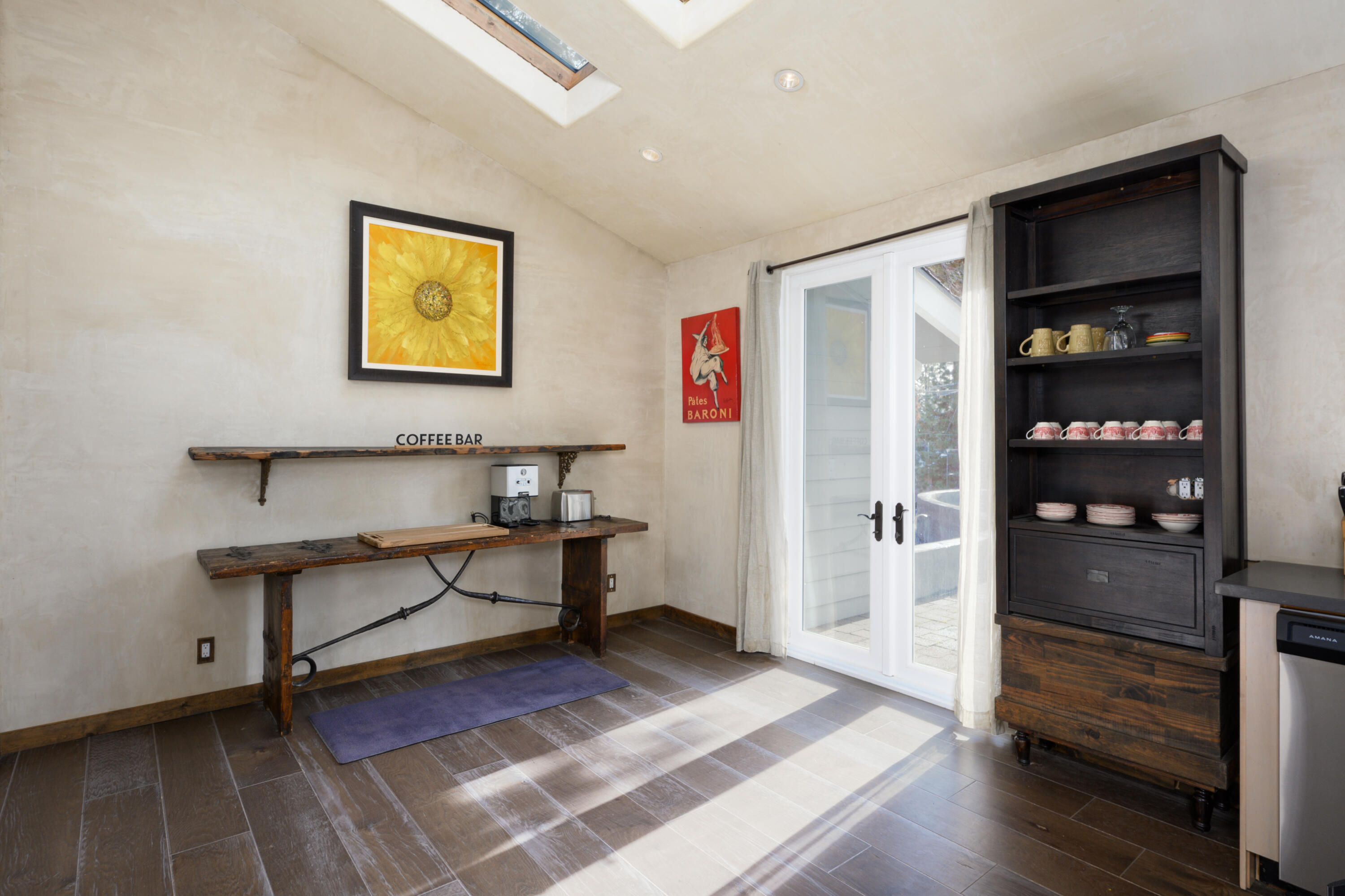 Kenwood Gardens - Residential