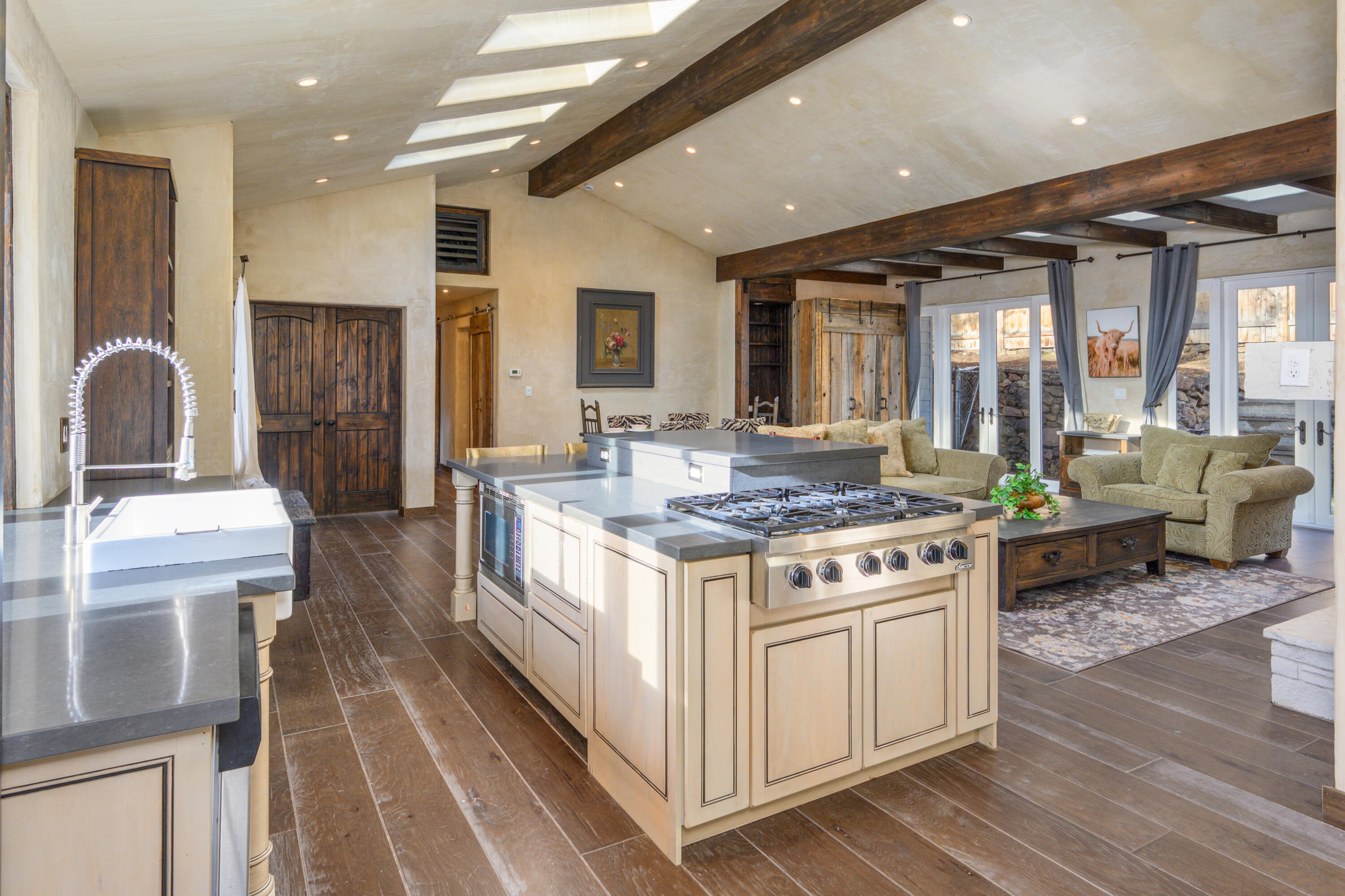 Kenwood Gardens - Residential