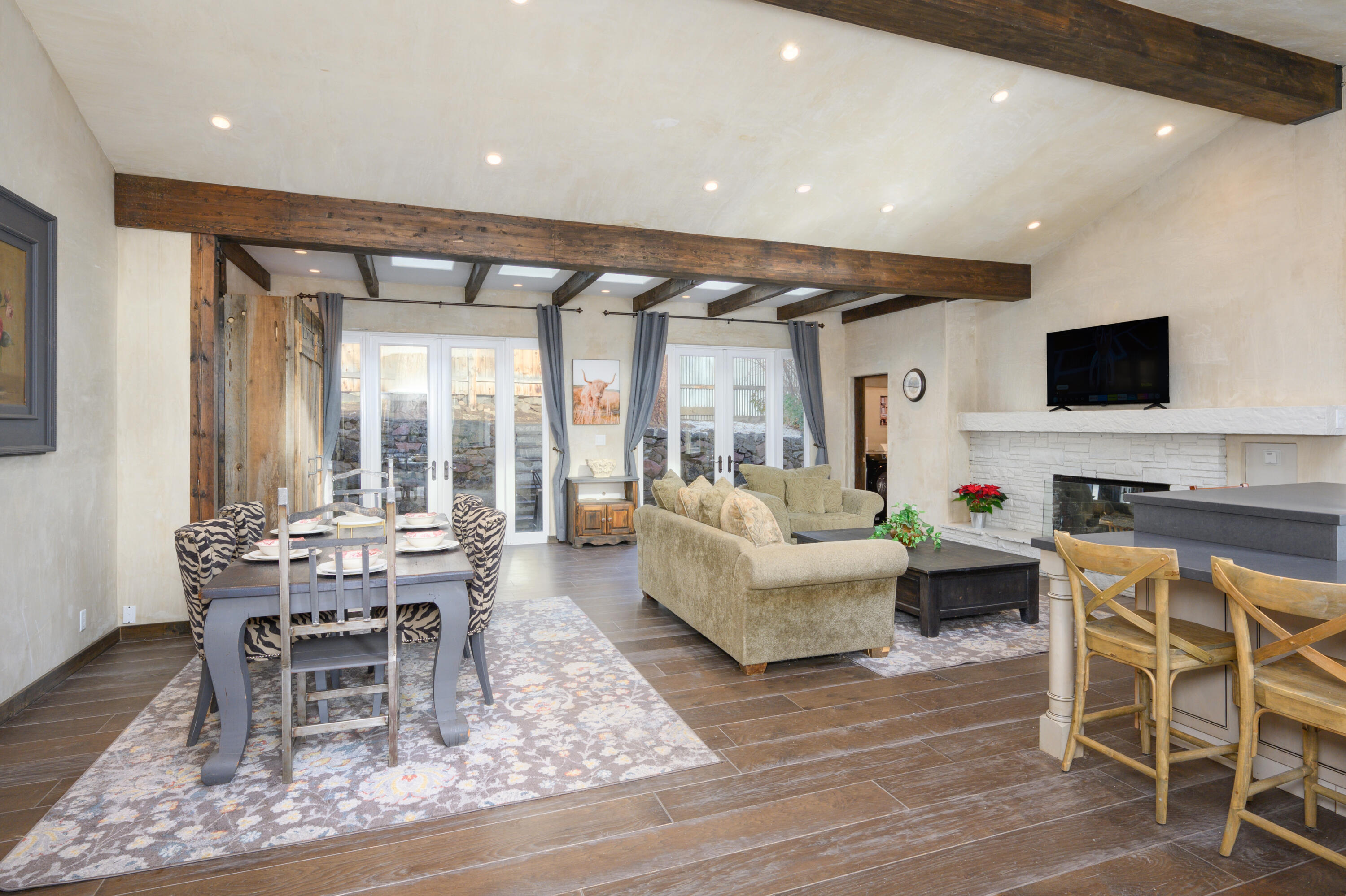 Kenwood Gardens - Residential