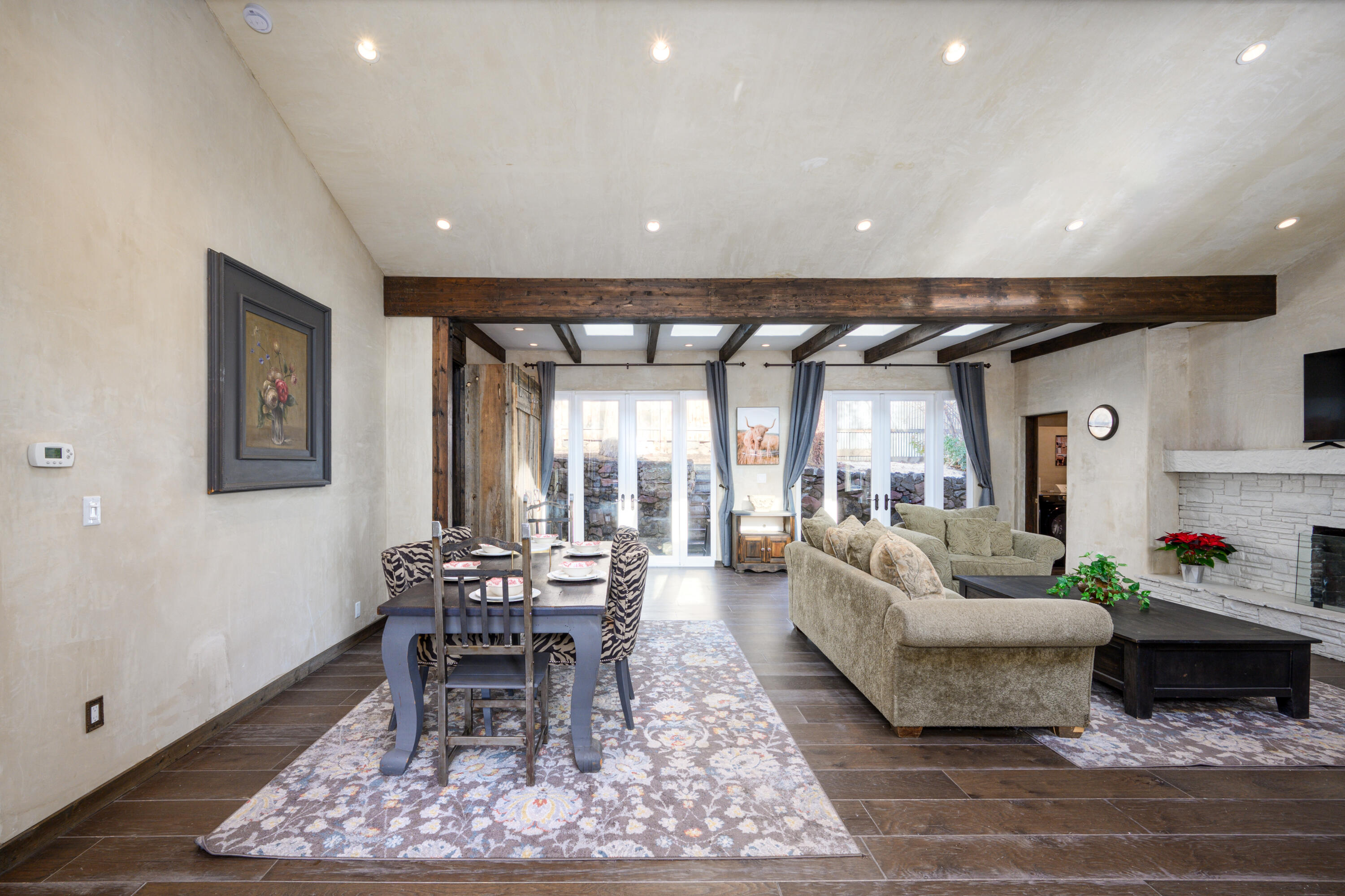 Kenwood Gardens - Residential