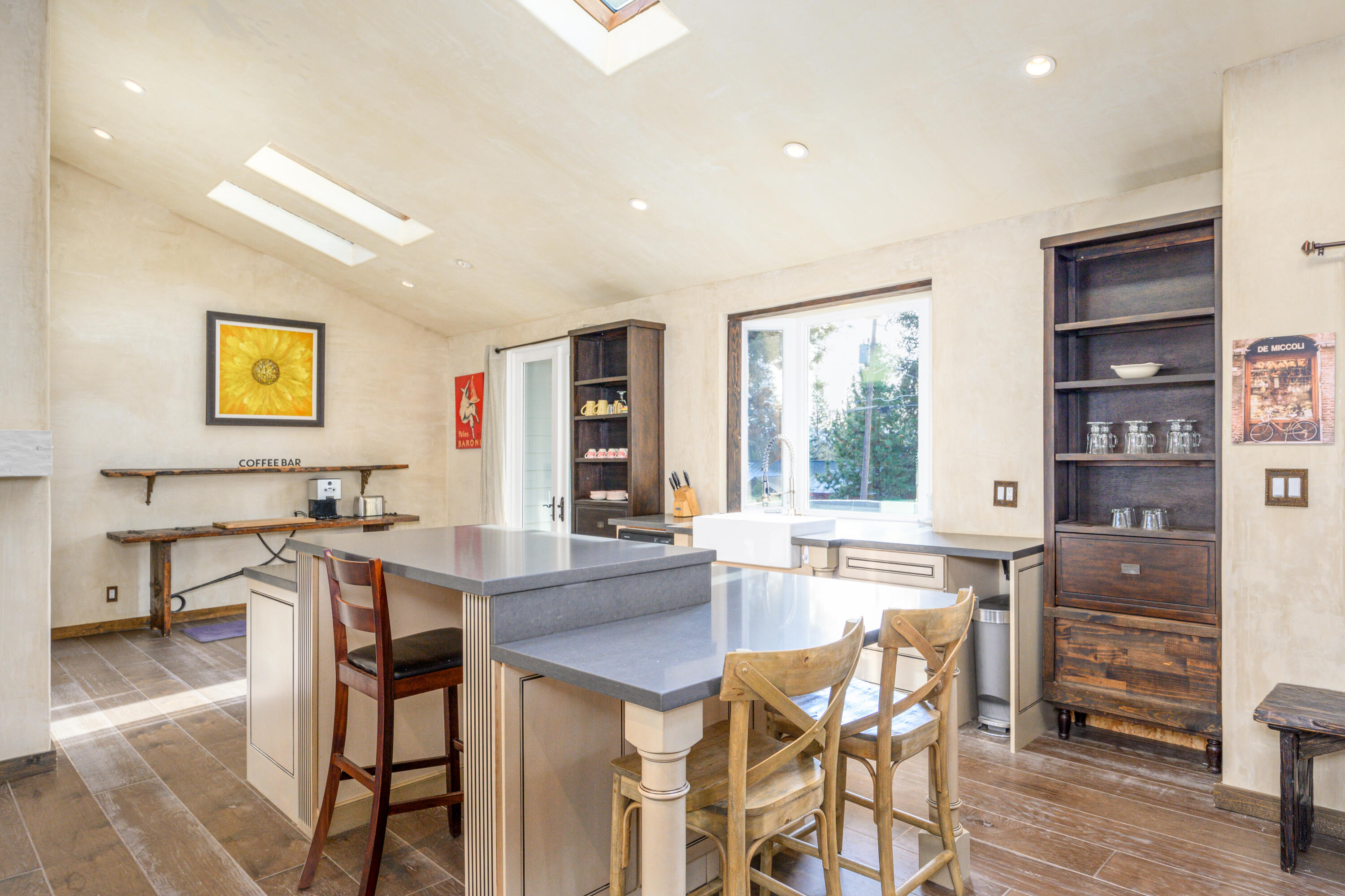 Kenwood Gardens - Residential