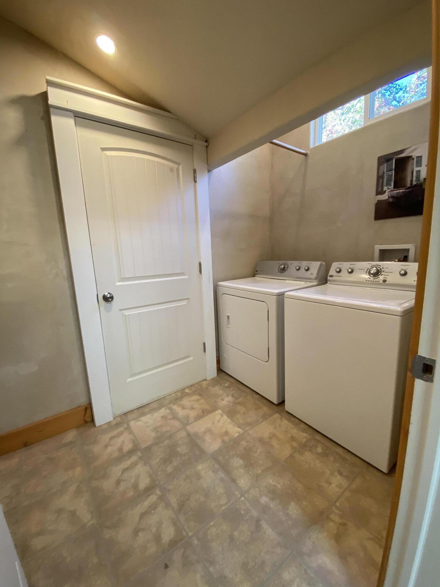 Kenwood Gardens - Residential