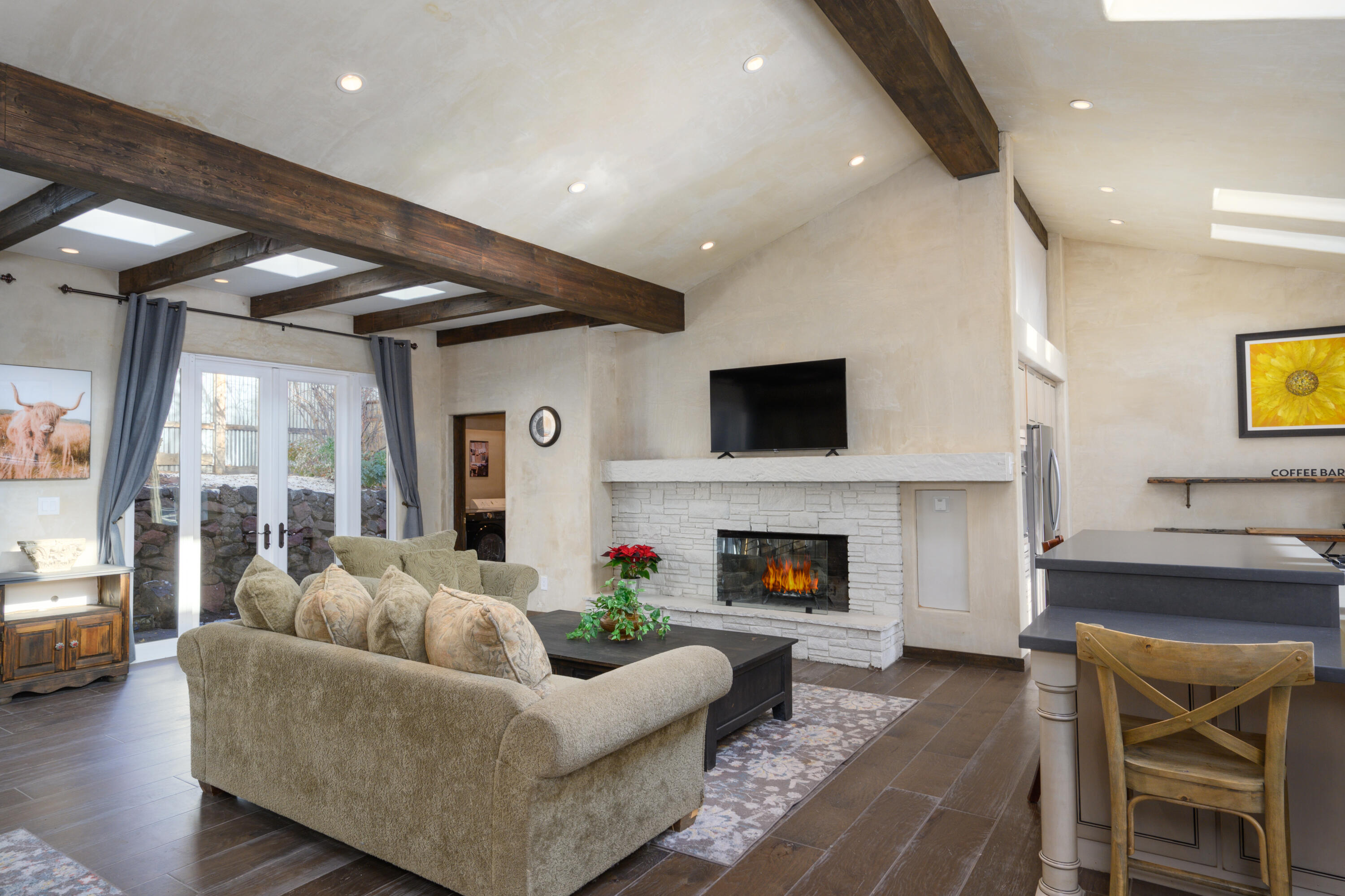 Kenwood Gardens - Residential