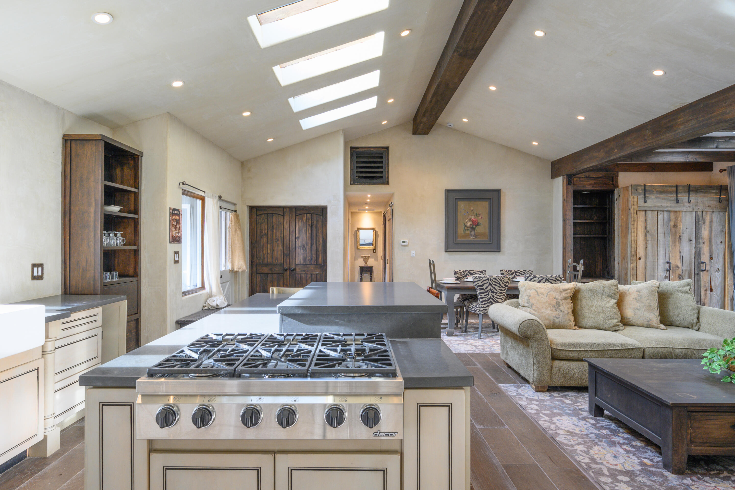 Kenwood Gardens - Residential