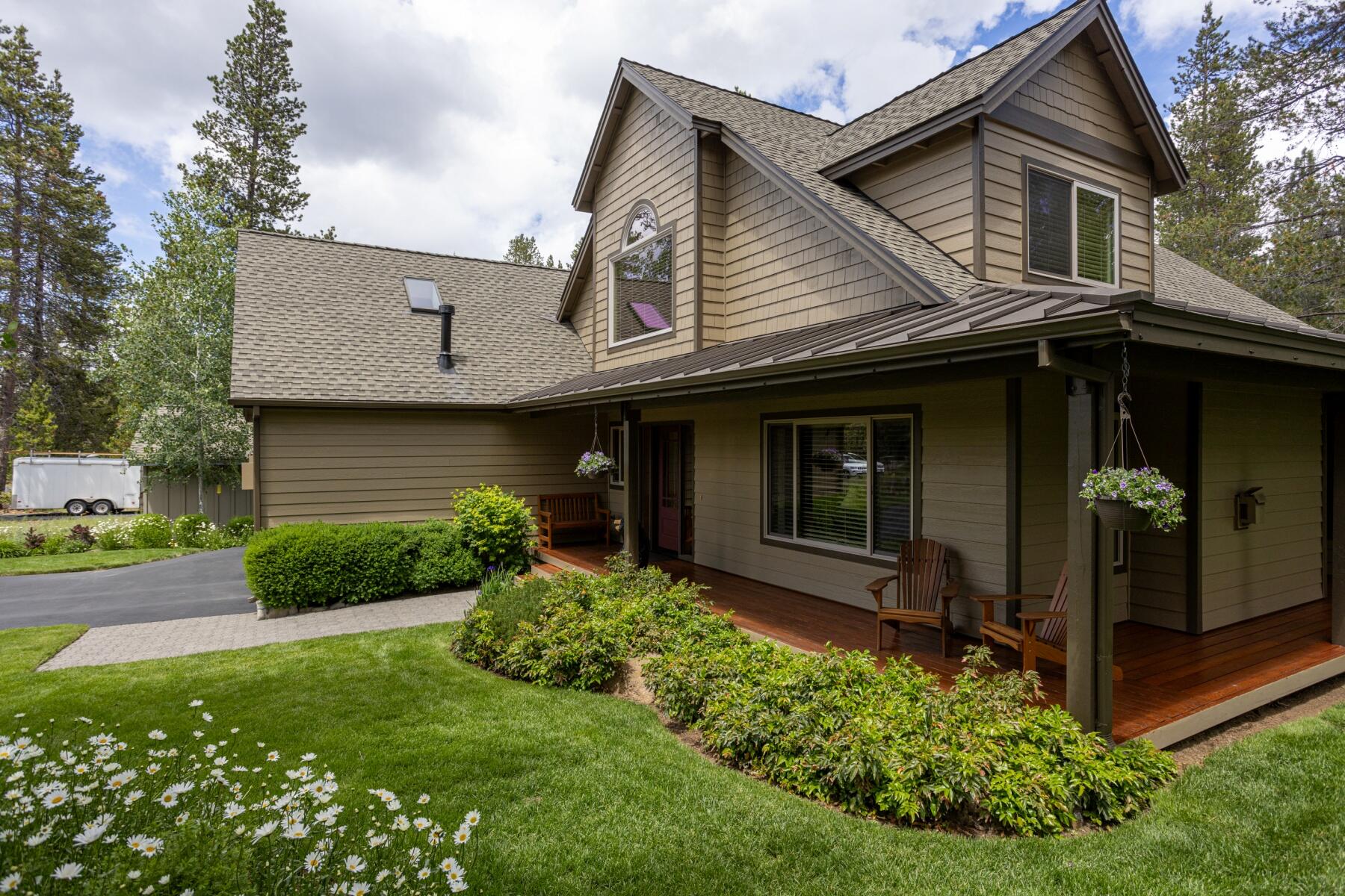 Fairway Crest Village - Residential