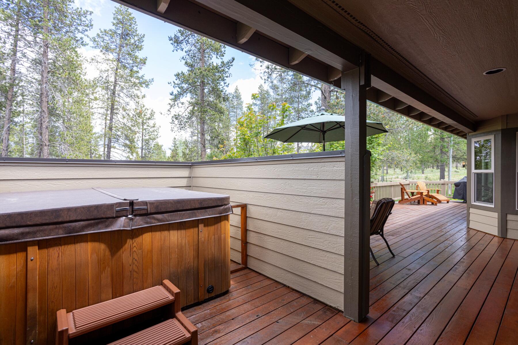 Fairway Crest Village - Residential