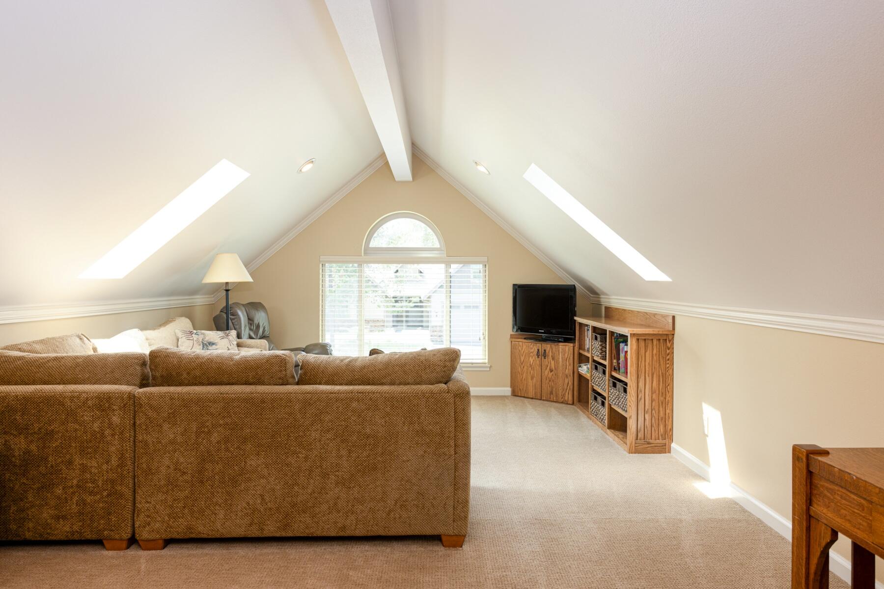 Fairway Crest Village - Residential