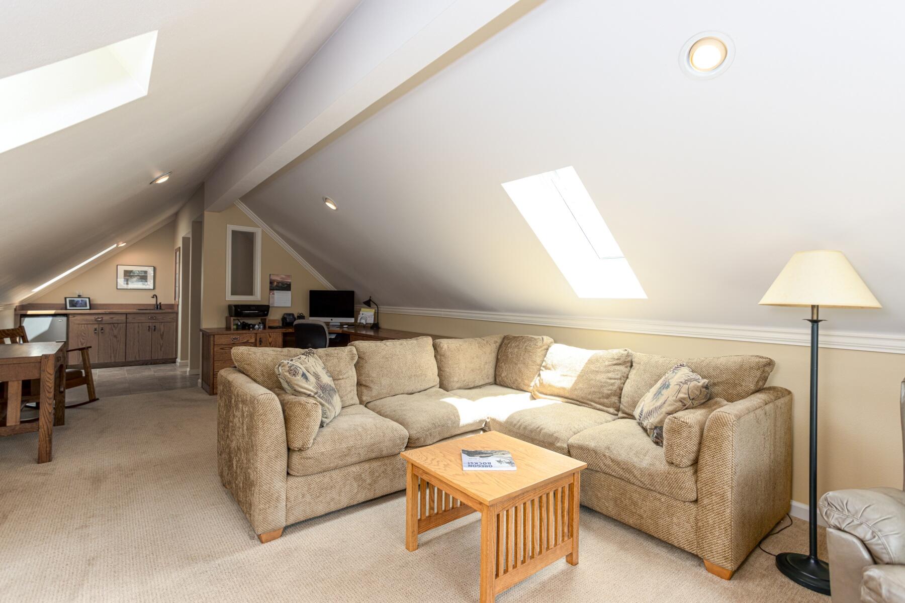 Fairway Crest Village - Residential