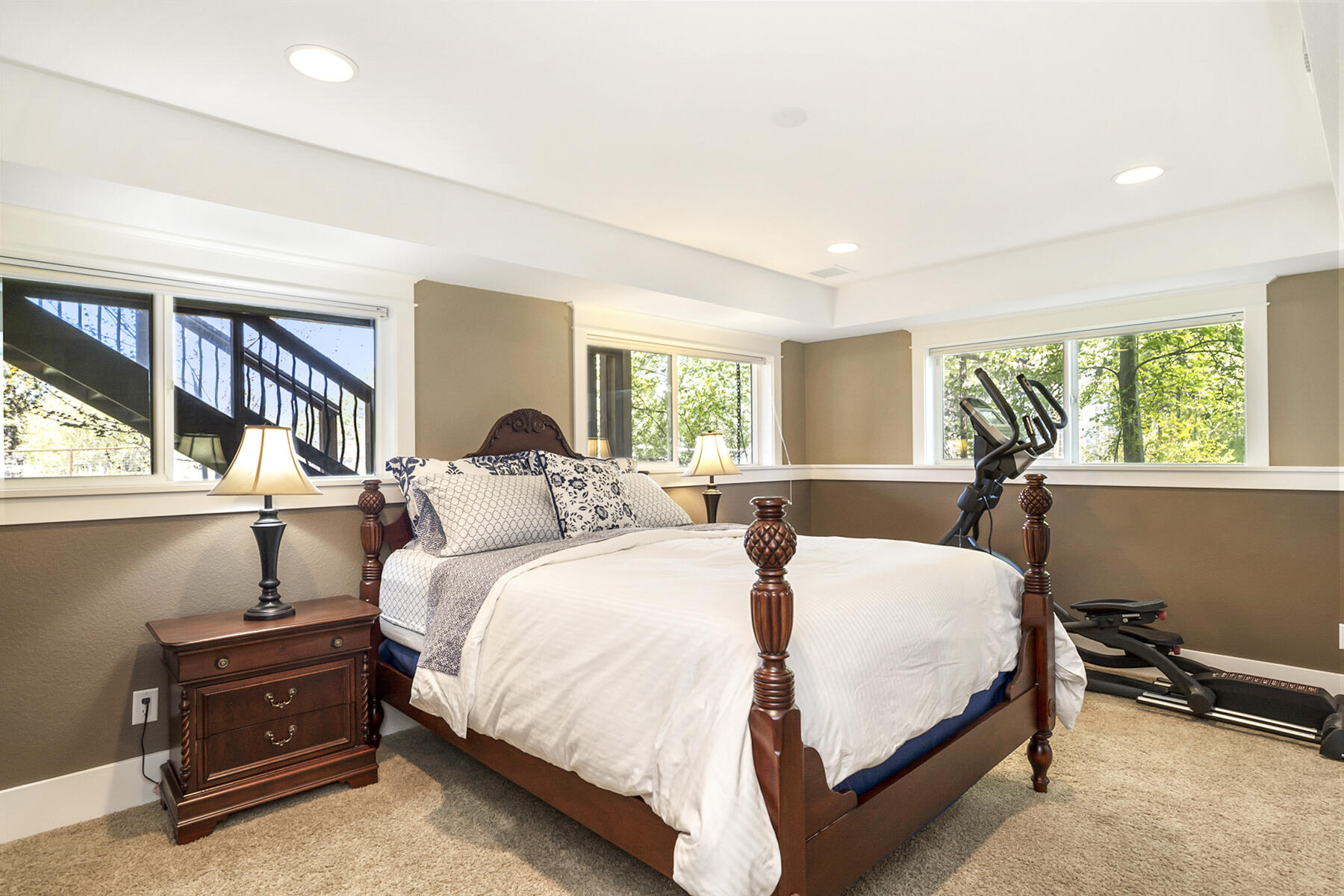 Hunnell Hills - Residential