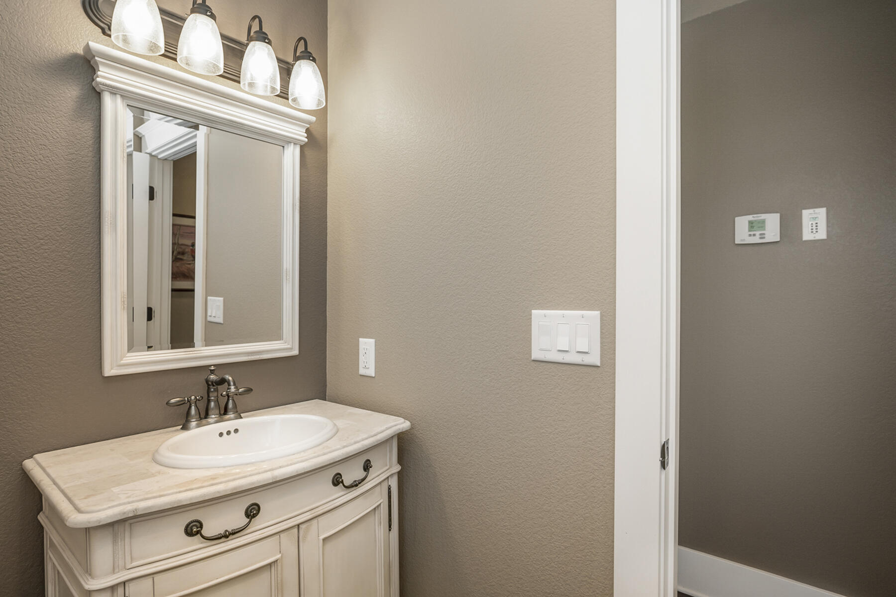 Hunnell Hills - Residential