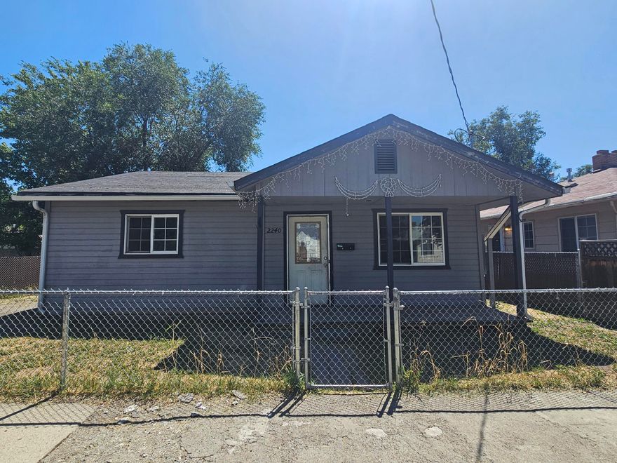Excellent investment opportunity with this fixer property! This property has two separate living areas. The main house is a 2 bedroom 2 bath home with 1024 sq. ft. The additional unit is a 360 sq. ft. apartment that is separate from the home and is attached to the 2 car garage with ally access.