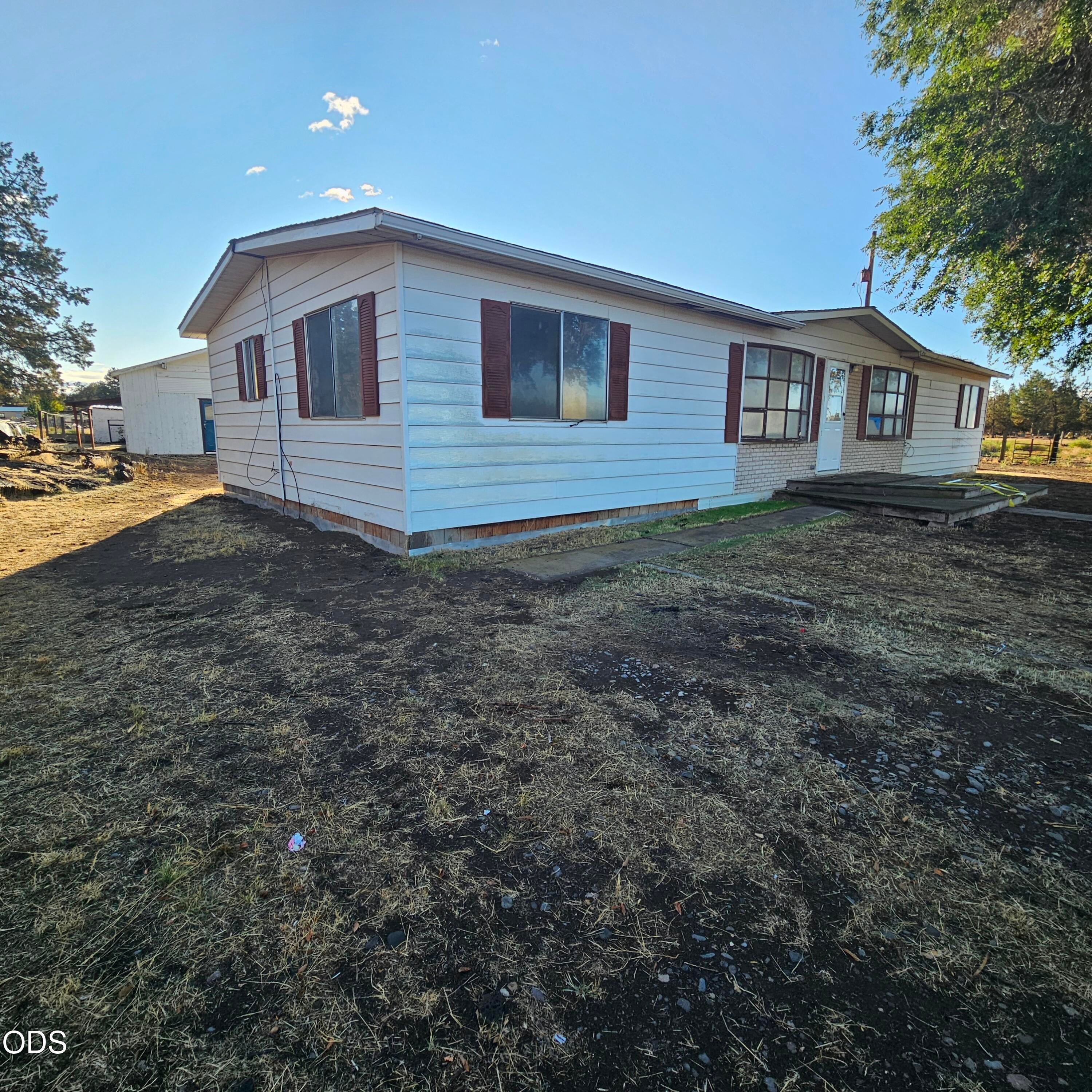 4018 NE 33rd Street