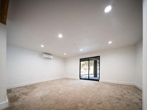 Tiny photo for 15638 Sherrie Way, La Pine, OR 97739 (MLS # 220223370)