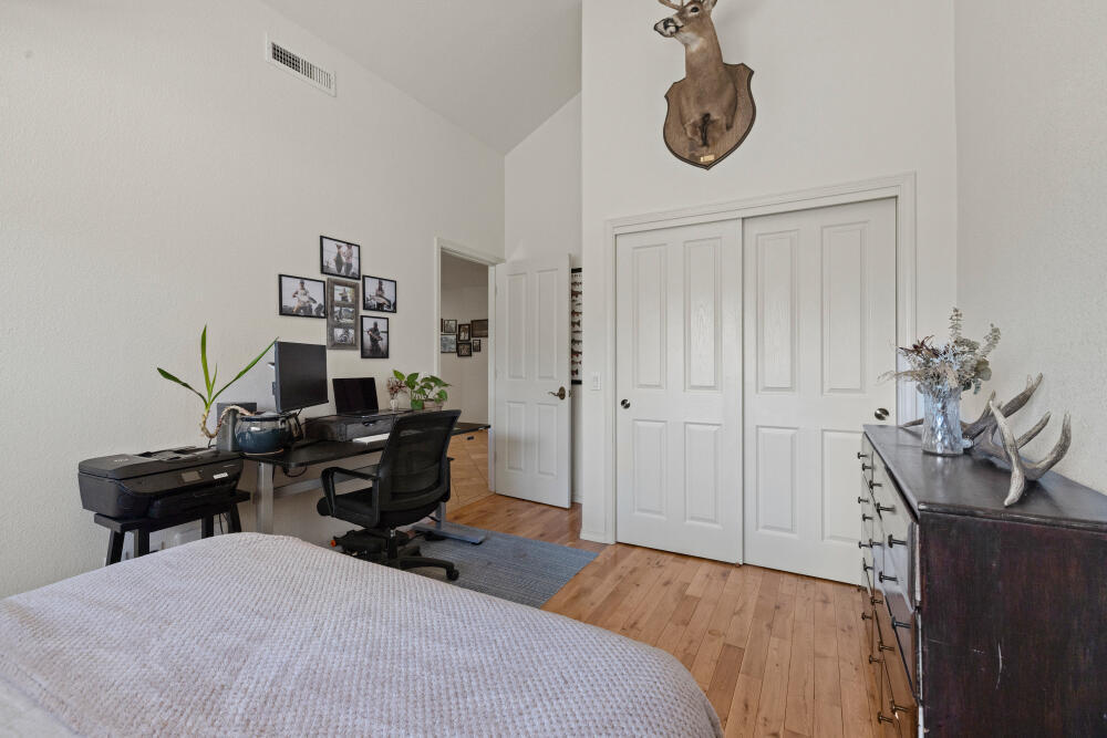 Bella Vista - Residential