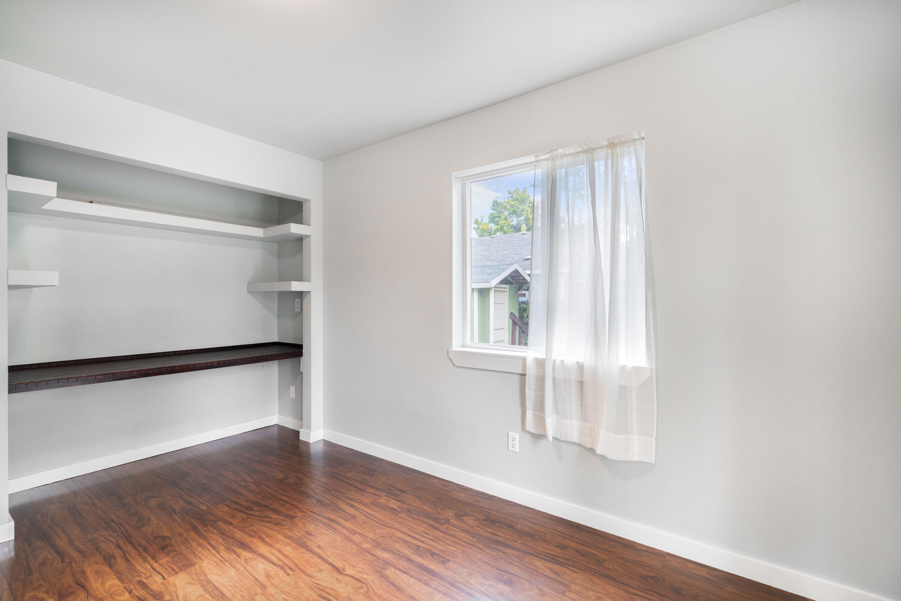 Cascade Peaks - Residential