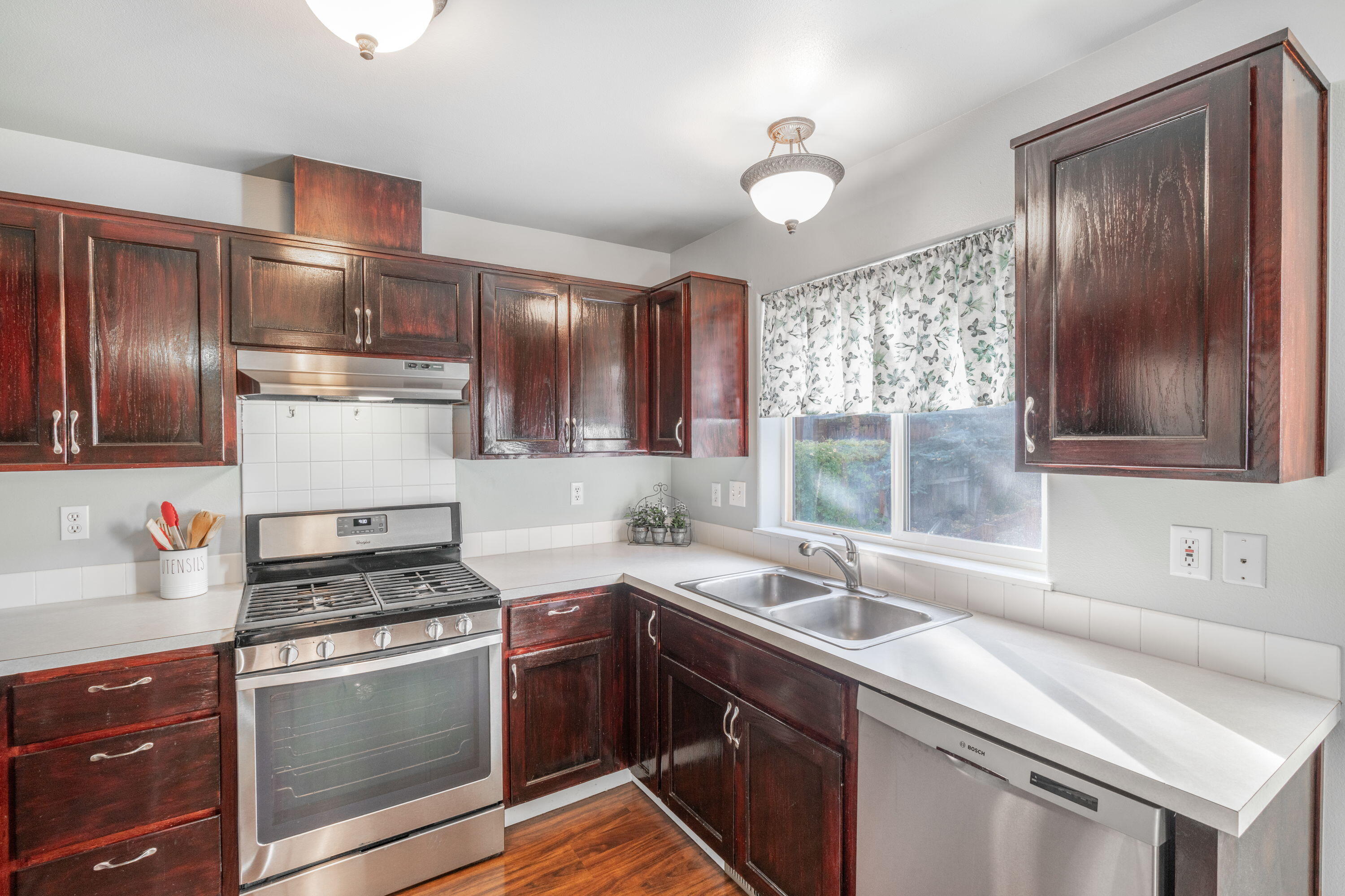 Cascade Peaks - Residential