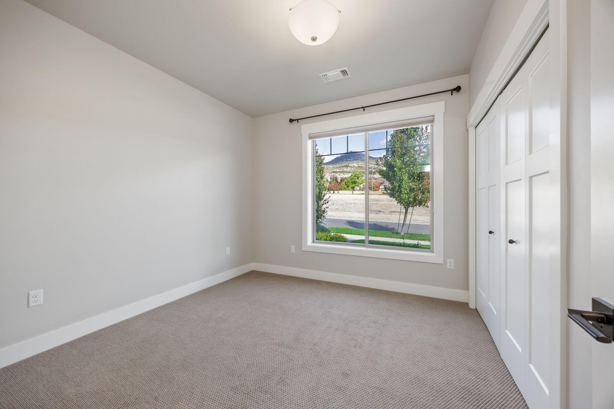 Silver Oaks - Residential