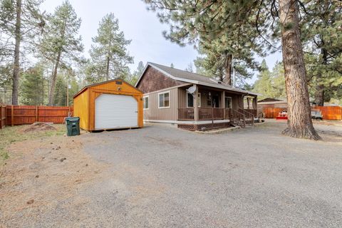 Tiny photo for 56705 Stellar Drive, Bend, OR 97707 (MLS # 220216847)