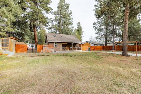 Tiny photo for 56705 Stellar Drive, Bend, OR 97707 (MLS # 220216847)