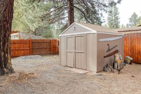 Tiny photo for 56705 Stellar Drive, Bend, OR 97707 (MLS # 220216847)