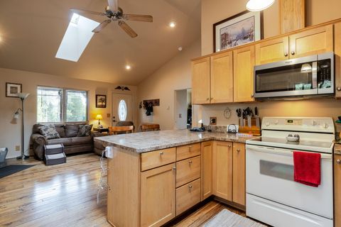 Tiny photo for 56705 Stellar Drive, Bend, OR 97707 (MLS # 220216847)
