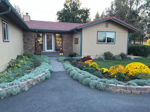 62595 Hamby Road Bend OR 97701