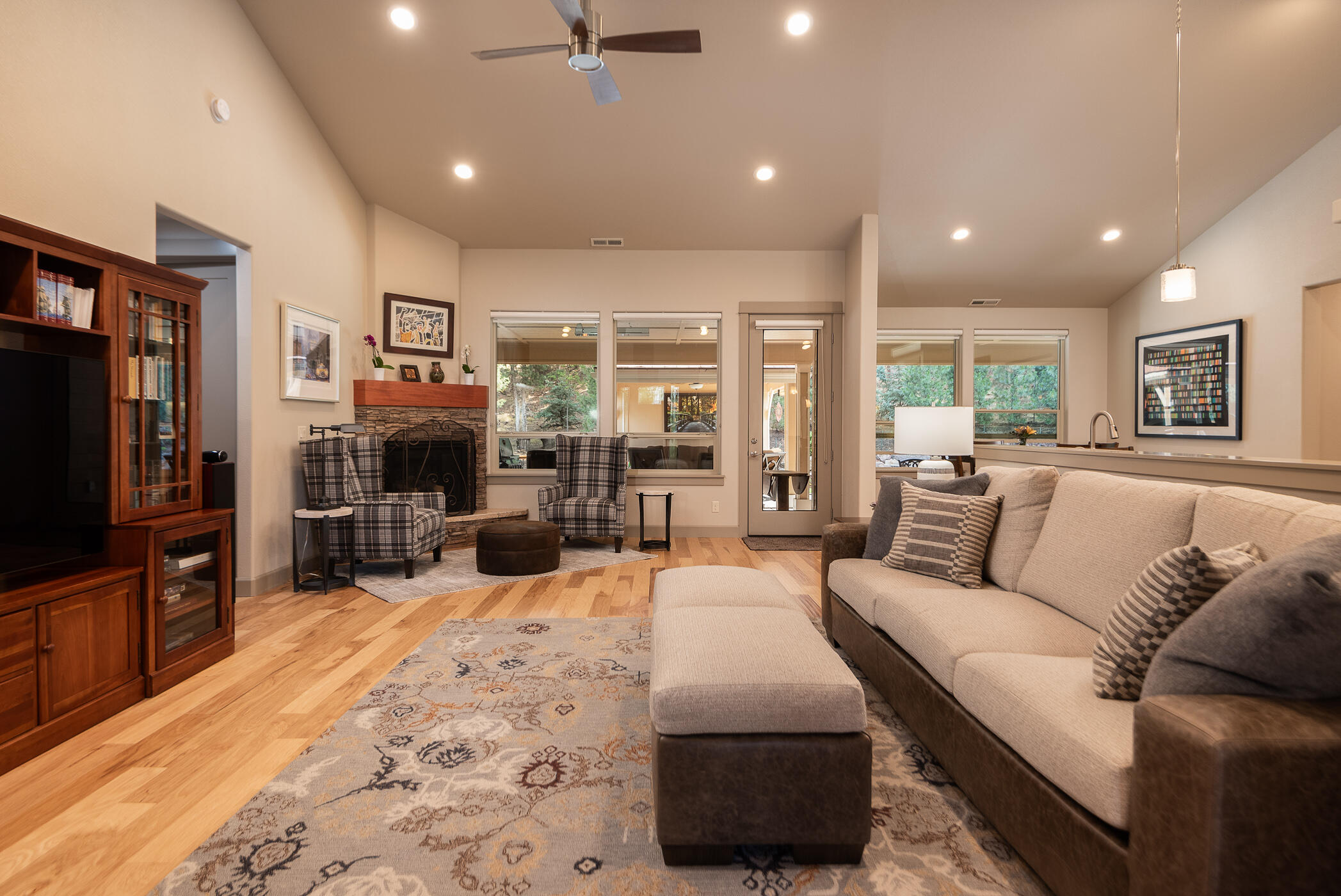 Wyndemere - Residential