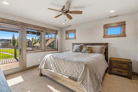 Tiny photo for 751 S Redwood Street, Sisters, OR 97759 (MLS # 220224591)