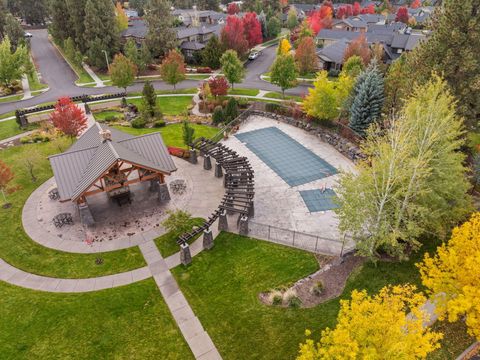 Tiny photo for 19671 Hollygrape Street, Bend, OR 97702 (MLS # 220220235)