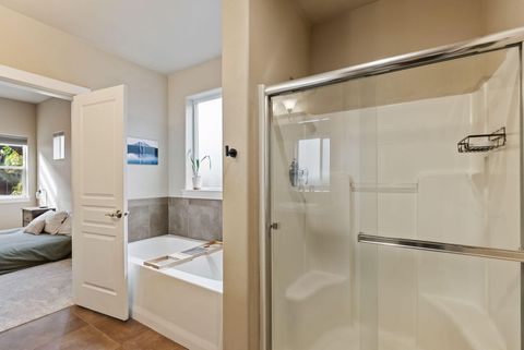 Tiny photo for 19671 Hollygrape Street, Bend, OR 97702 (MLS # 220220235)