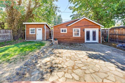Tiny photo for 604 S Ivy Street, Medford, OR 97501 (MLS # 220226953)