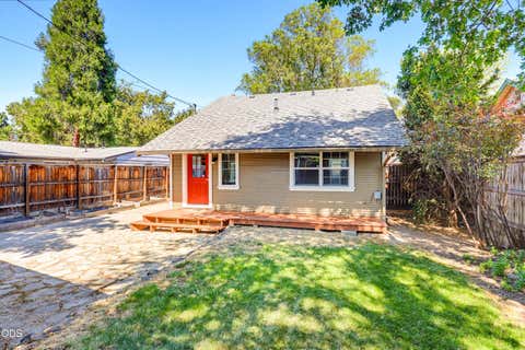 Tiny photo for 604 S Ivy Street, Medford, OR 97501 (MLS # 220226953)