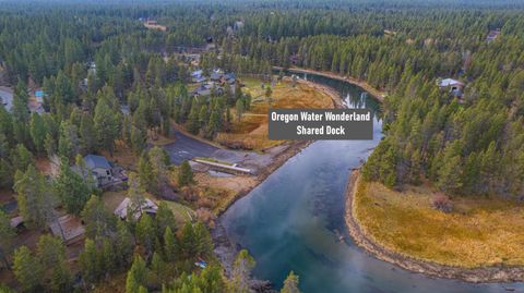 Tiny photo for 56078 Snow Goose Road, Bend, OR 97707 (MLS # 220211565)
