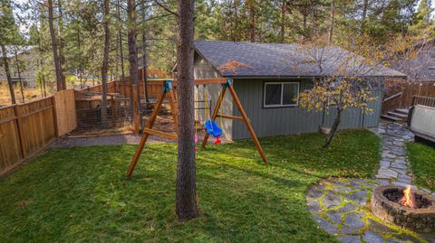 Tiny photo for 56078 Snow Goose Road, Bend, OR 97707 (MLS # 220211565)