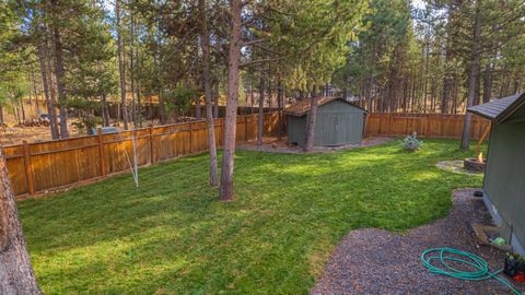 Tiny photo for 56078 Snow Goose Road, Bend, OR 97707 (MLS # 220211565)