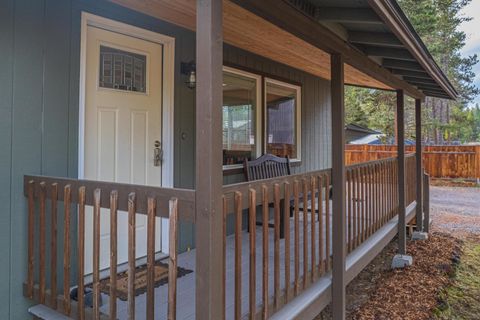 Tiny photo for 56078 Snow Goose Road, Bend, OR 97707 (MLS # 220211565)