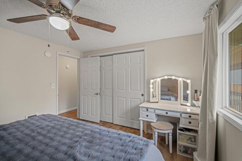 Tiny photo for 56078 Snow Goose Road, Bend, OR 97707 (MLS # 220211565)